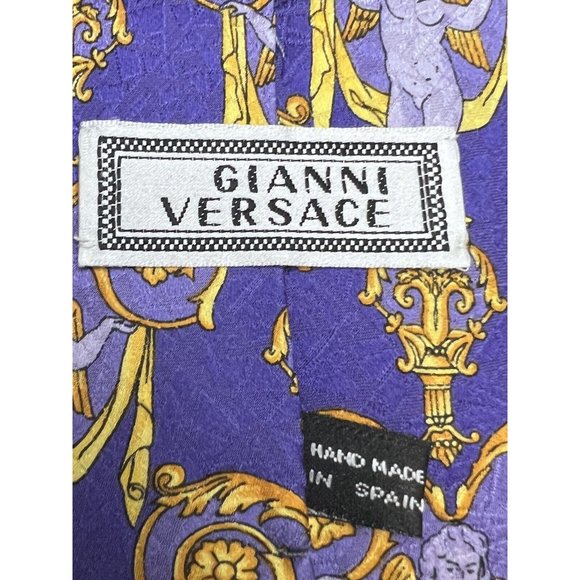Gianni Versace tie. Cherub print with gold accents. Stunning 90s Tie Extra Long - Picture 5 of 5